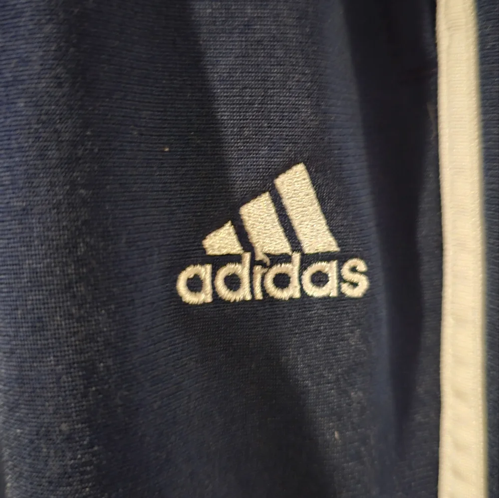 Mens Adidas pants - Picture 2 of 5